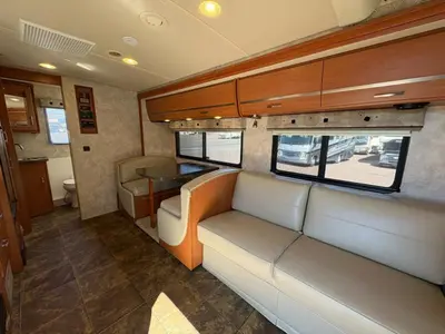 2013 Winnebago View photo 14