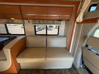 2013 Winnebago View photo 27