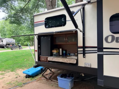 2015 KEYSTONE OUTBACK SUPER-LITE photo 8