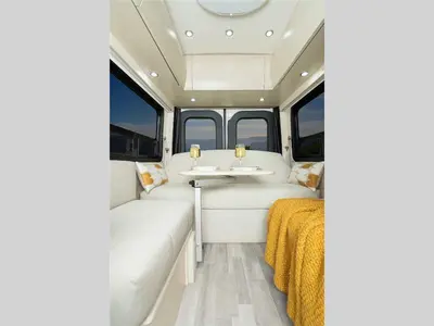 2023 Pleasure Way Plateau photo 5