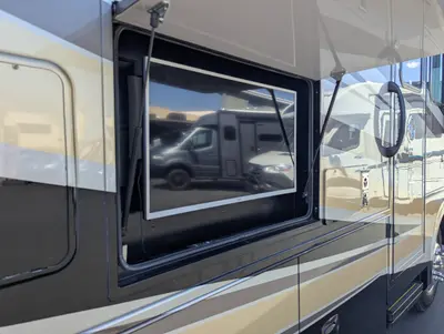 2019 Tiffin Motorhomes Open Road Allegro photo 8