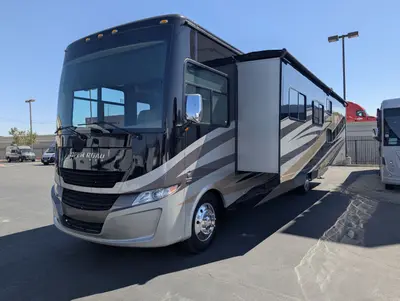 2019 Tiffin Motorhomes Open Road Allegro photo 4