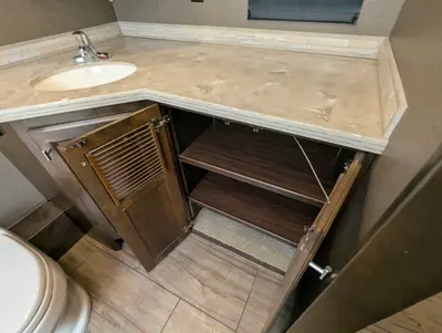 2019 Tiffin Motorhomes Open Road Allegro photo 42
