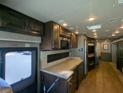 2019 Tiffin Motorhomes Open Road Allegro photo 17