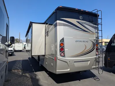 2019 Tiffin Motorhomes Open Road Allegro photo 5