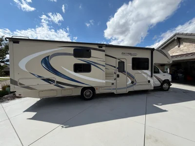 2018 THOR MOTOR COACH FREEDOM ELITE photo 5