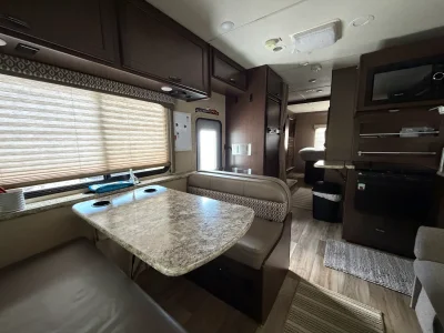 2018 THOR MOTOR COACH FREEDOM ELITE photo 13