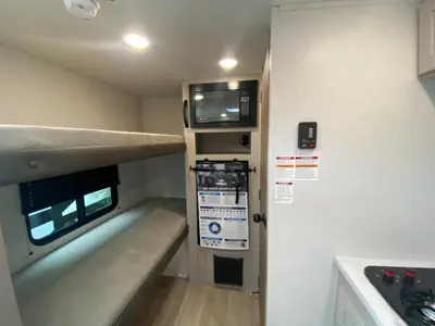 2027 Jayco Jay Flight photo 15