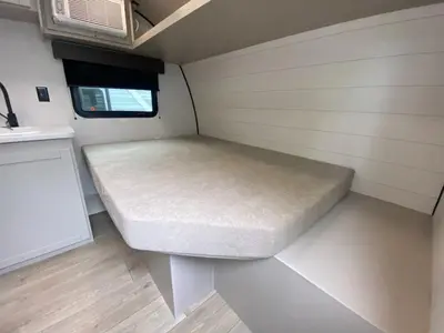 2027 Jayco Jay Flight photo 13