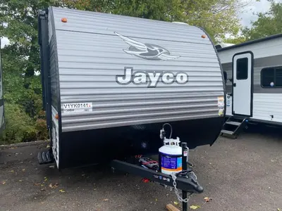 2027 Jayco Jay Flight photo 3
