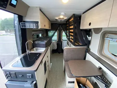 2027 Winnebago Solis Pocket photo 15