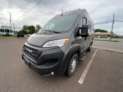 2027 Winnebago Solis Pocket photo 4