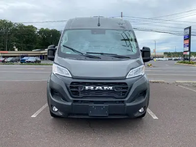 2027 Winnebago Solis Pocket photo 2