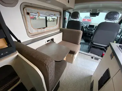 2027 Winnebago Solis Pocket photo 25