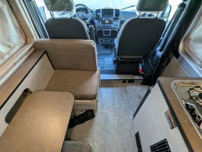 2027 Winnebago Solis Pocket photo 22