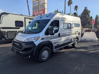 2027 Winnebago Solis Pocket photo 5