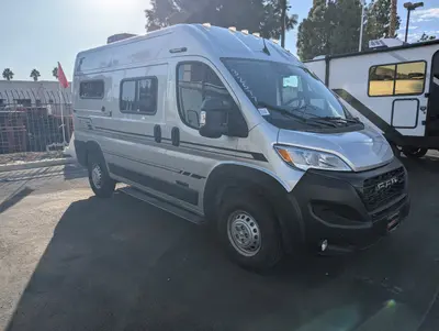 New 2027 Winnebago Solis Pocket 36A