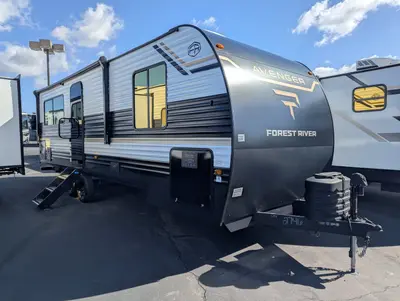 New 2027 Forest River Avenger 25RKM