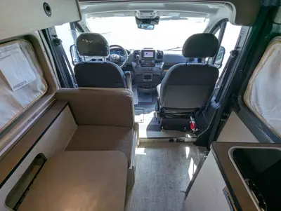 2027 Winnebago Solis Pocket photo 22