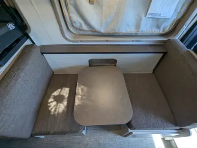 2027 Winnebago Solis Pocket photo 18
