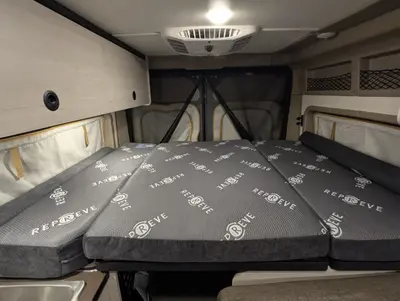 2027 Winnebago Solis Pocket photo 23