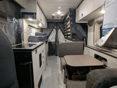 2027 Winnebago Solis Pocket photo 17