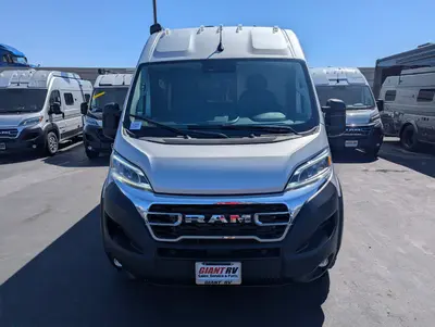 2027 Thor Motor Coach Rize photo 3