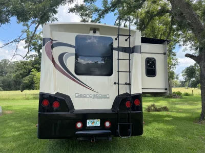 2017 FOREST RIVER GEORGETOWN 5 SERIES photo 6