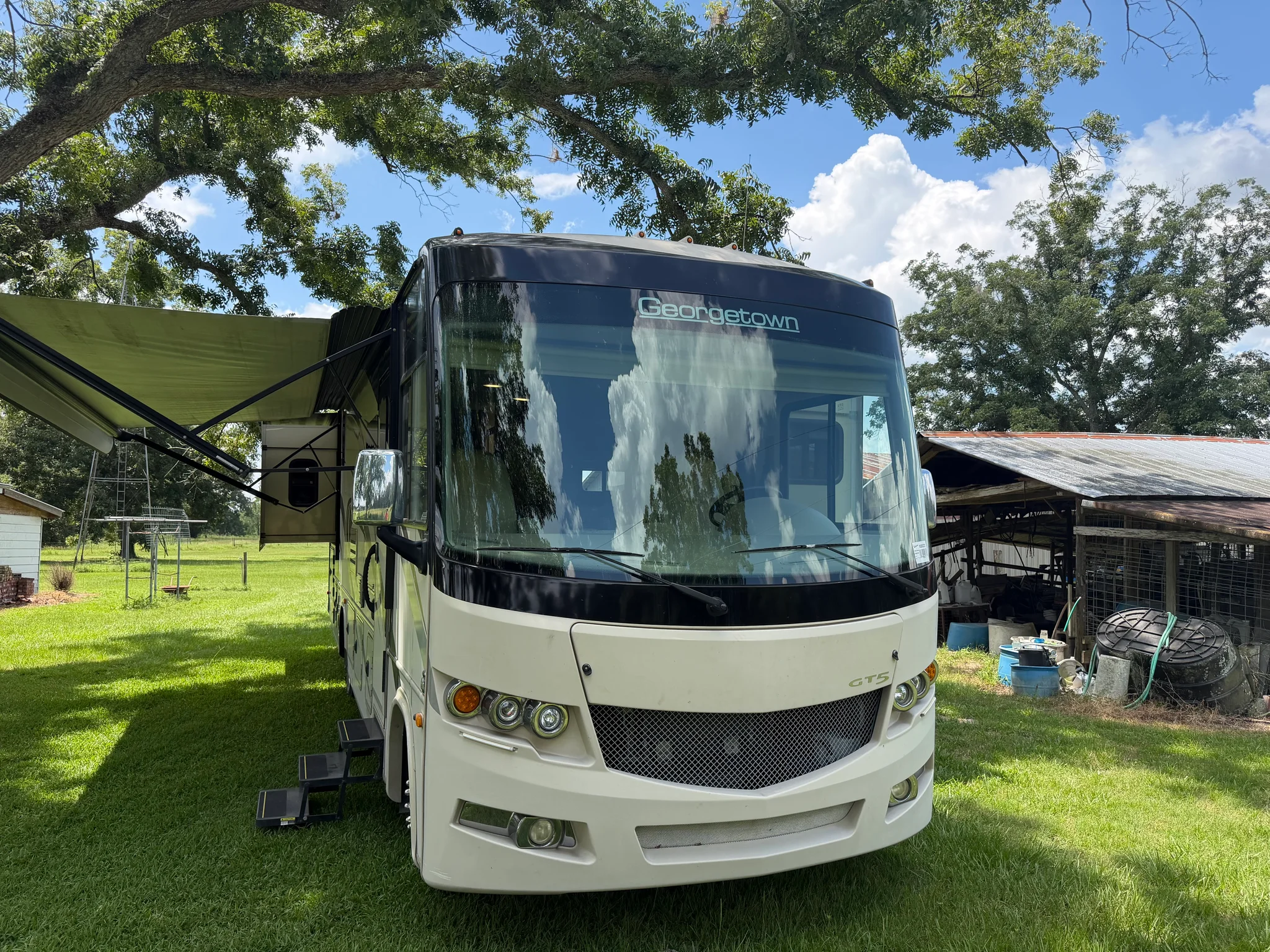 2017 FOREST RIVER GEORGETOWN 5 SERIES exterior