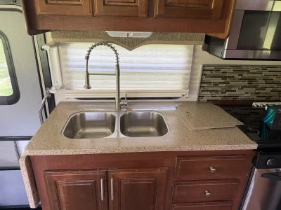 2017 FOREST RIVER GEORGETOWN 5 SERIES photo 14