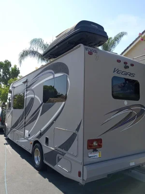 2014 THOR MOTOR COACH VEGAS photo 7