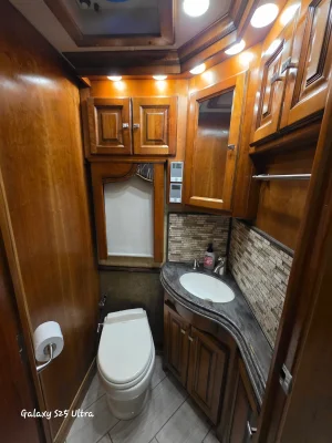 2014 TIFFIN MOTORHOMES ALLEGRO BUS photo 13
