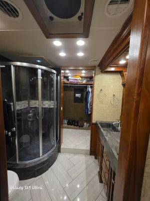 2014 TIFFIN MOTORHOMES ALLEGRO BUS photo 16