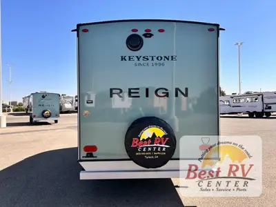 2027 Keystone Reign photo 4