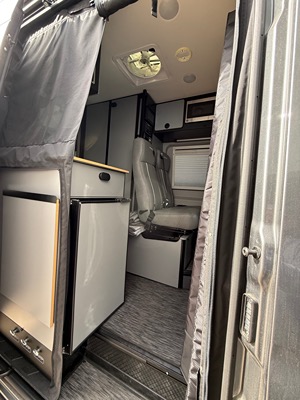 2025 WINNEBAGO REVEL photo 6