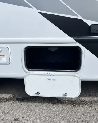 2026 Thor Motor Coach Compass photo 20