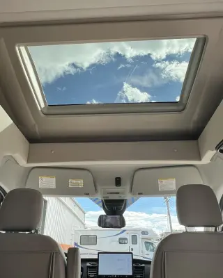 2026 Thor Motor Coach Compass photo 34