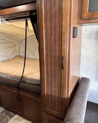 2016 Jayco Jay Feather 7 photo 38