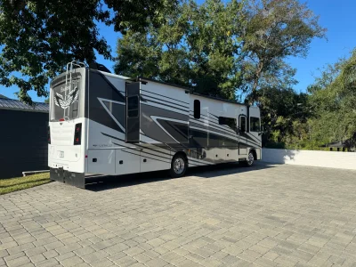 2024 FLEETWOOD BOUNDER photo 7