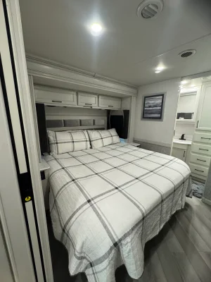 2024 FLEETWOOD BOUNDER photo 23