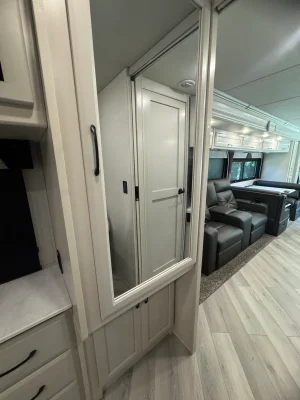2024 FLEETWOOD BOUNDER photo 21