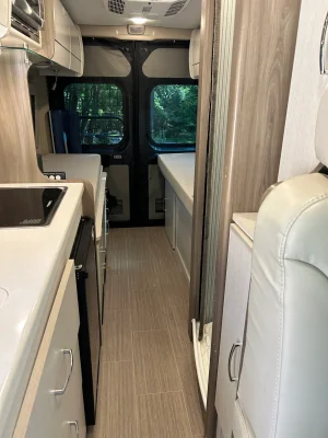 2022 THOR MOTOR COACH TELLARO photo 11