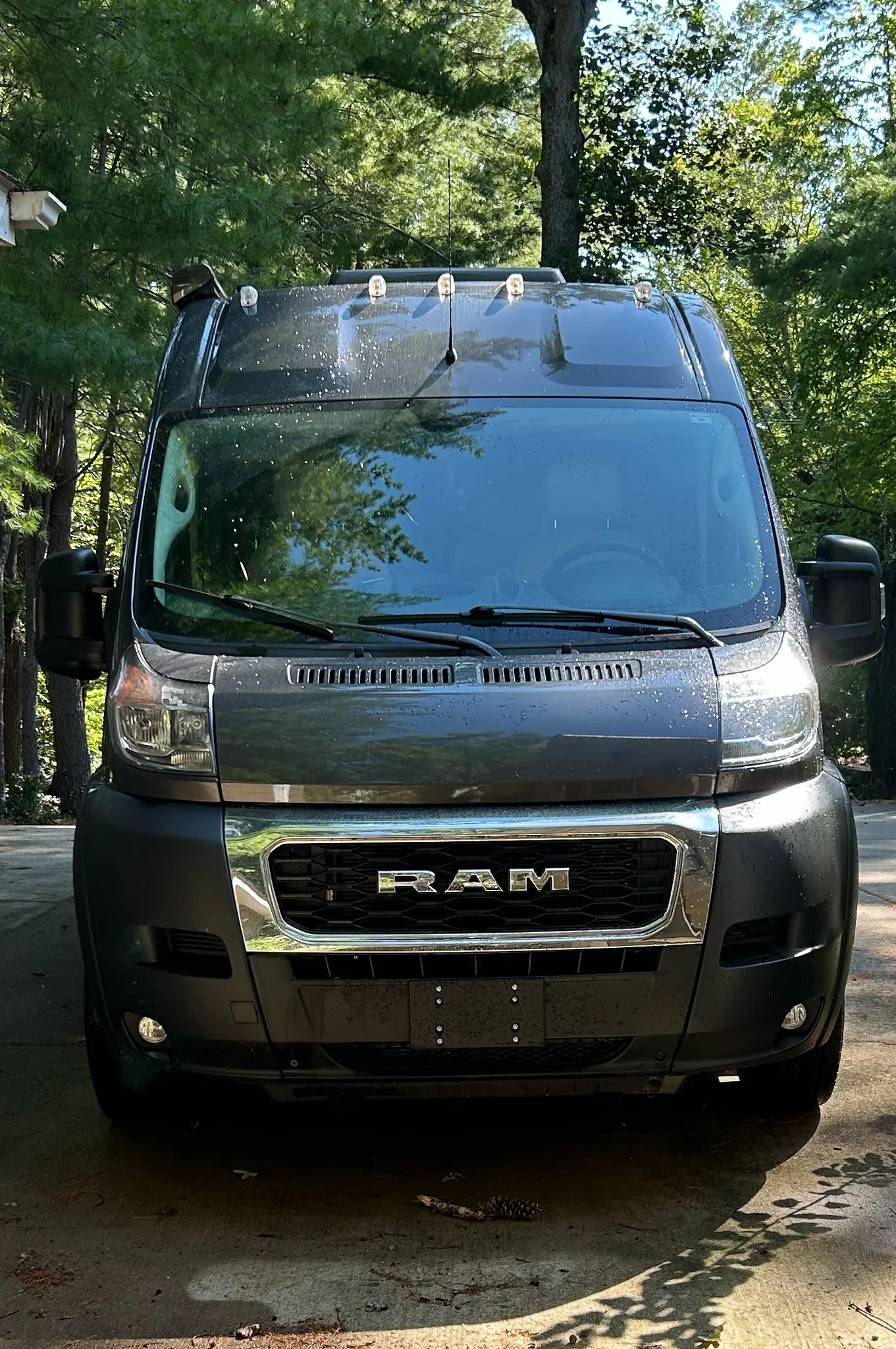 2022 THOR MOTOR COACH TELLARO exterior