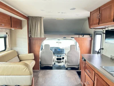 2018 WINNEBAGO MINNIE WINNIE photo 5