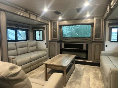2020 KEYSTONE MONTANA photo 14