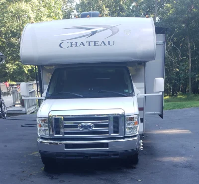 2014 THOR MOTOR COACH CHATEAU photo 3