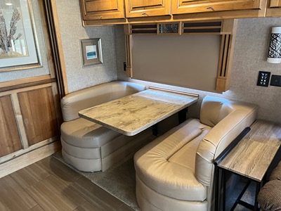 2018 TIFFIN MOTORHOMES ALLEGRO RED photo 6