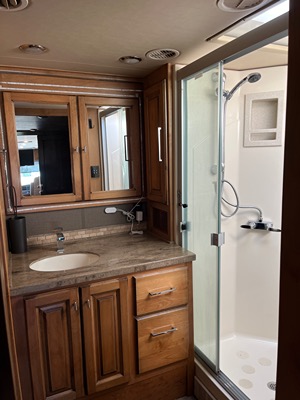 2018 TIFFIN MOTORHOMES ALLEGRO RED photo 14