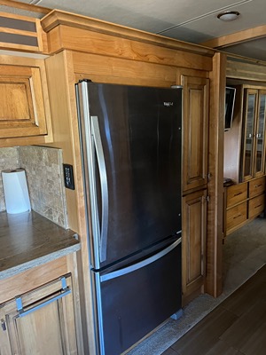 2018 TIFFIN MOTORHOMES ALLEGRO RED photo 17