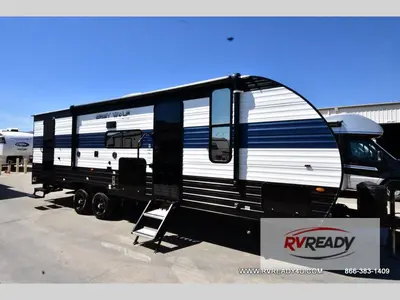 Used 2023 Forest River Cherokee Grey Wolf 26DBH